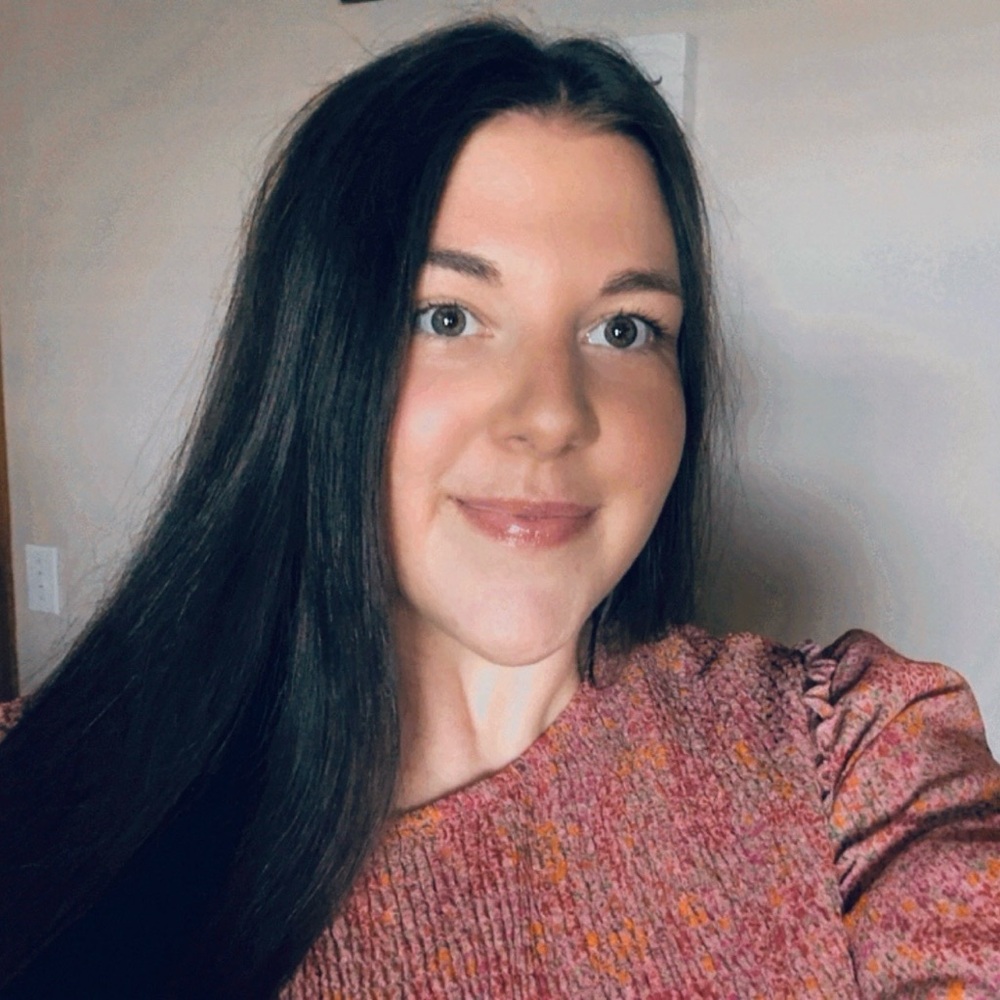 Meet your Posher, Savannah